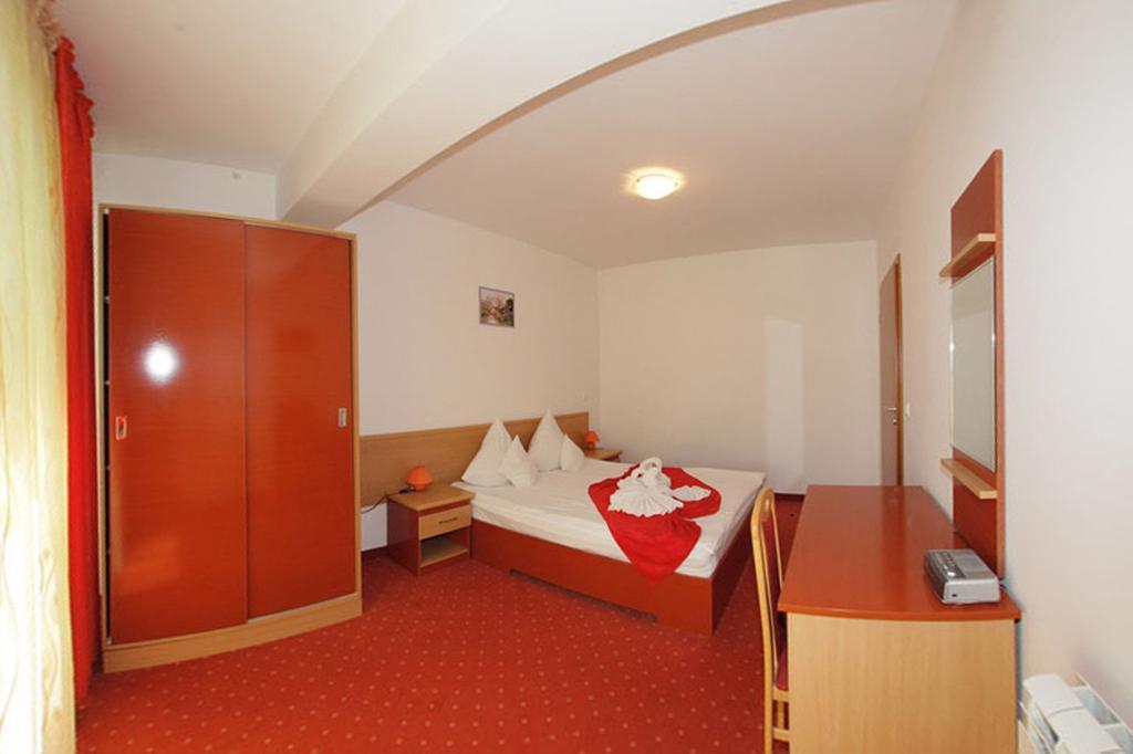 Hotel International Băile Herculane Extérieur photo