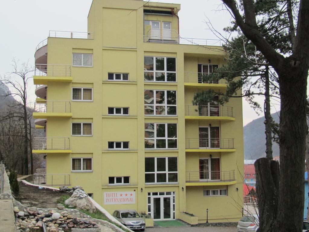 Hotel International Băile Herculane Extérieur photo