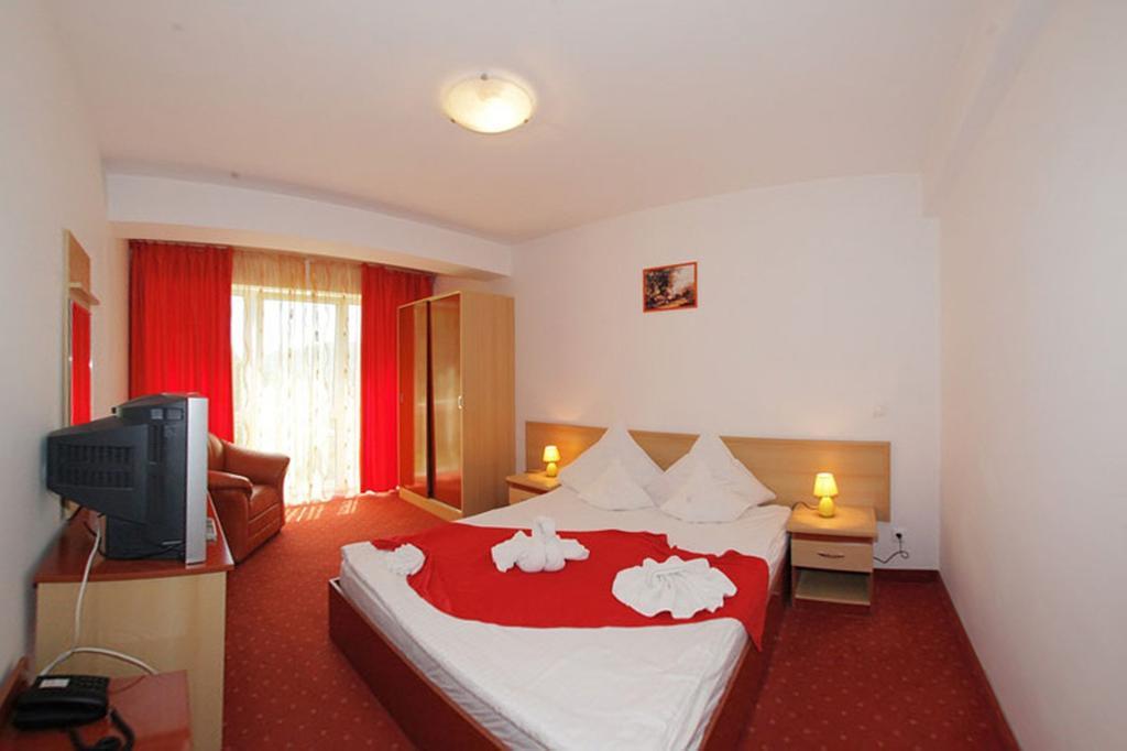 Hotel International Băile Herculane Extérieur photo