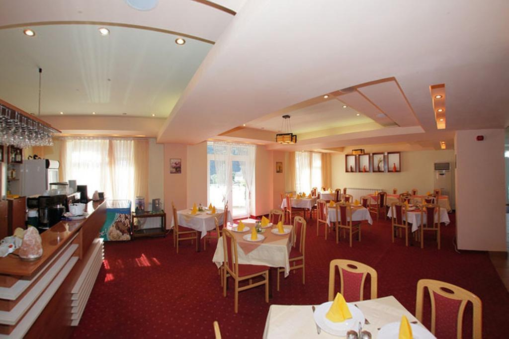 Hotel International Băile Herculane Extérieur photo